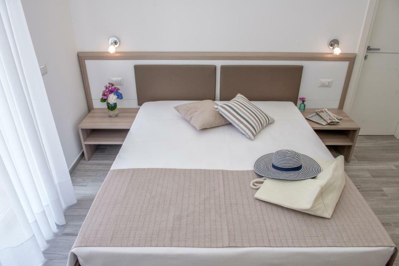A Un Passo Dal Mare Bed & Breakfast Vieste Exterior photo